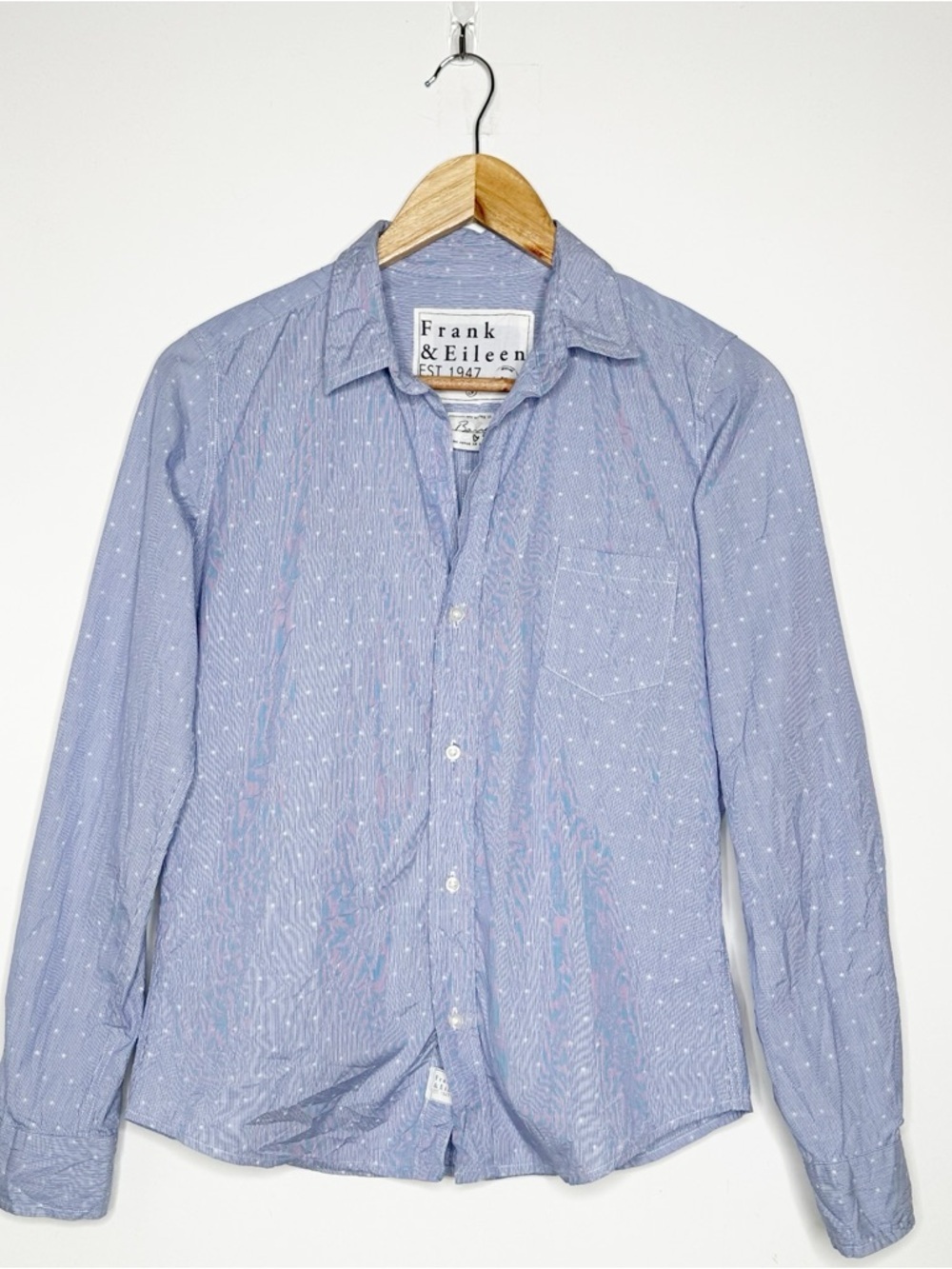 Frank & Eileen “Barry” Light Blue Stripe Star Patterned Button-Up Shirt Small - Picture 2 of 9